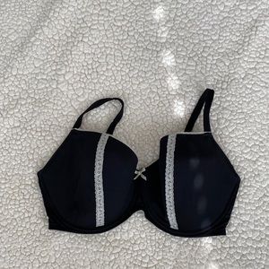 Litghtly lined Demi Bra
